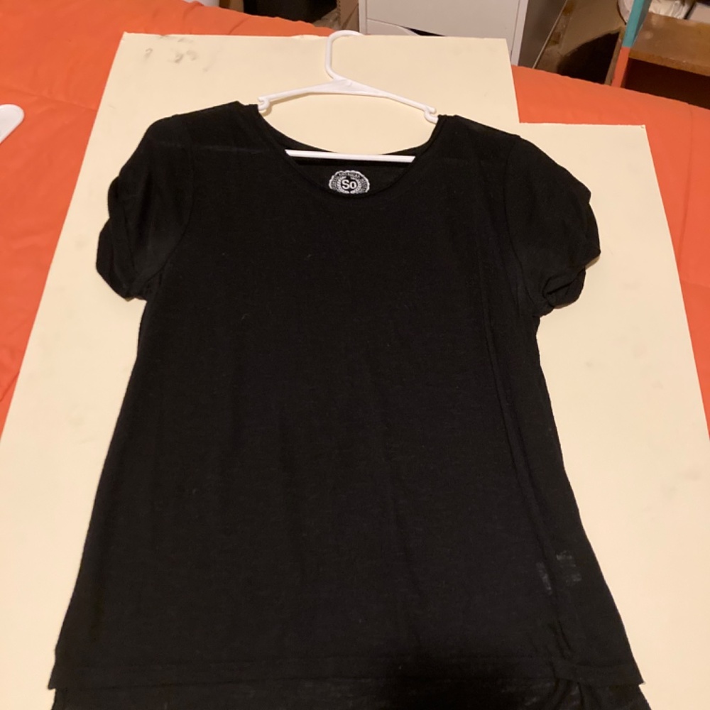 T-Shirt - Picture 2 of 2